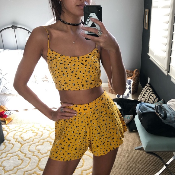 Other - yellow two piece set